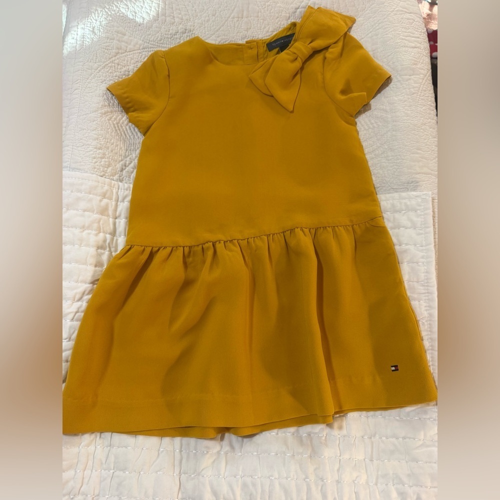 Tommy Hilfiger 4T Mustard Yellow Bow Sleeve Dress